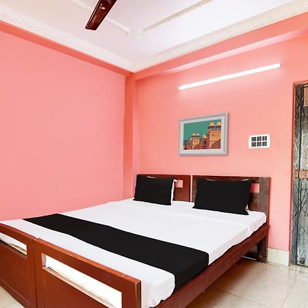 Hotel O Royal Green Guest House Колката Екстериор снимка