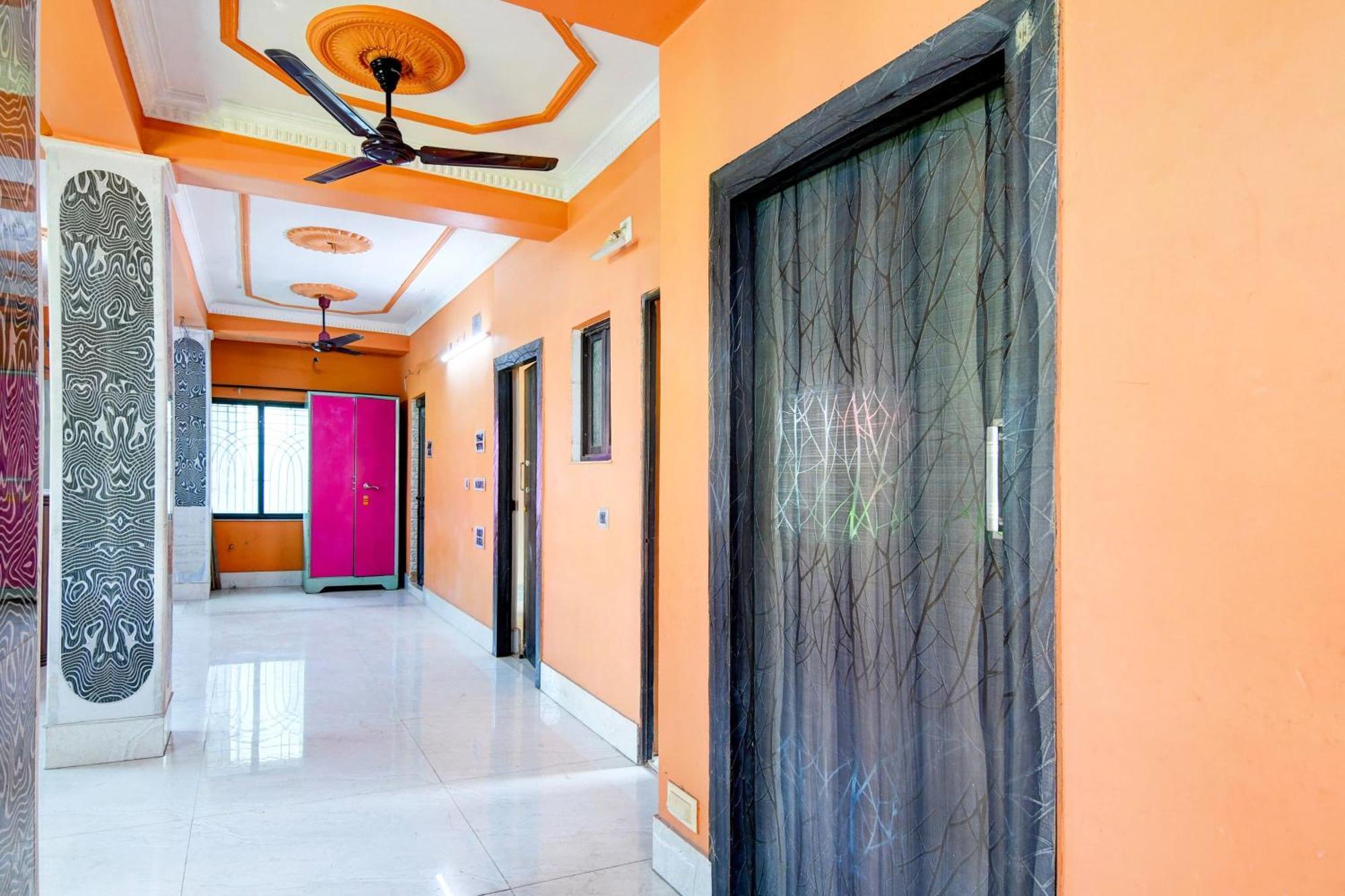 Hotel O Royal Green Guest House Колката Екстериор снимка